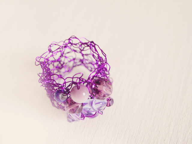 Ring Crochet Wire With Glas Beads Radiant Orchid on Luulla